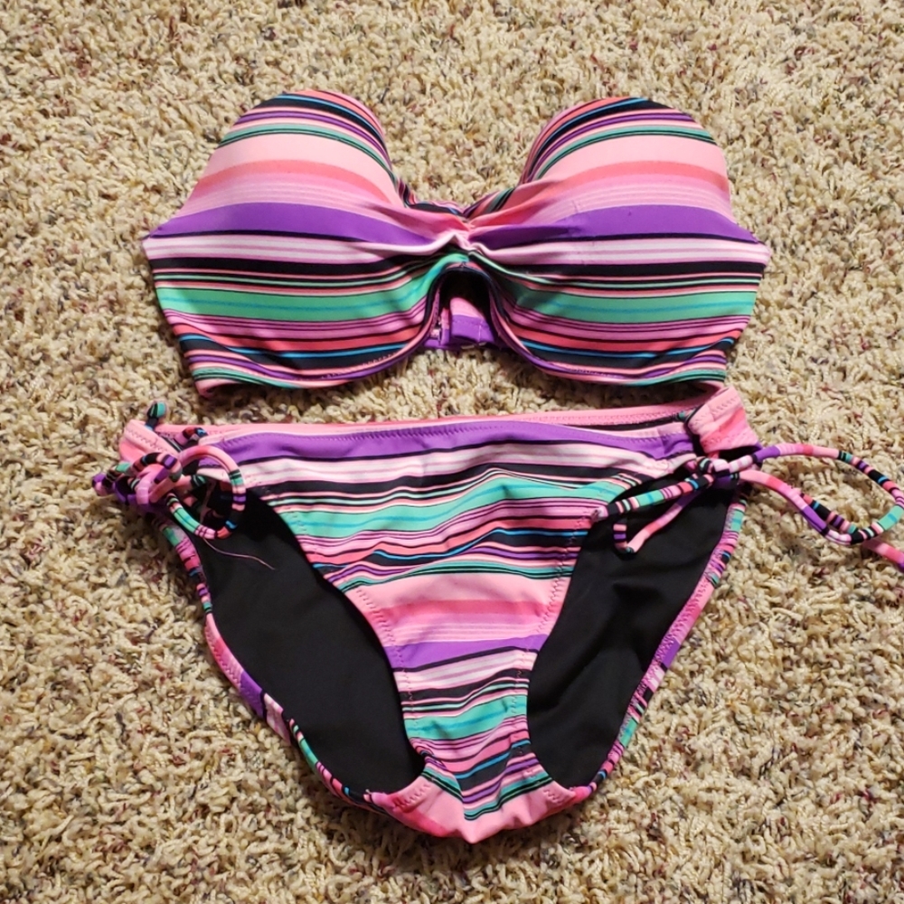 Swim suit